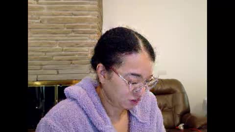 Snapshot of bonvivantb chatting on January 2026 04:09:01 PM Queen Bon Vivantt online show from January 2026 04:09:01 PM