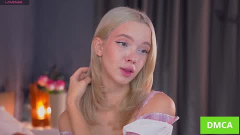 Alina online show from October 2025 08:04:01 AM