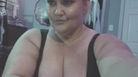 Snapshot of bookish_baddie chatting on August 2026 09:00:01 AM Ashlie Haines online show from August 2026 09:00:01 AM
