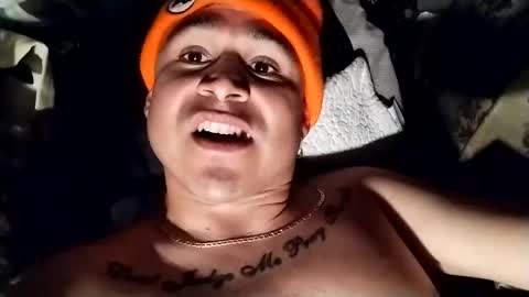 Snapshot of boomerayng chatting on January 2025 11:52:01 AM Peter Pan online show from January 2025 11:52:01 AM