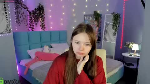 Milena online show from June 2026 02:58:01 AM