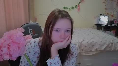 Snapshot of booozekirs_ chatting on June 2026 03:00:01 AM Milena online show from June 2026 03:00:01 AM