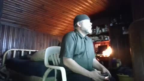 Booshwa online show from December 2024 08:28:02 PM