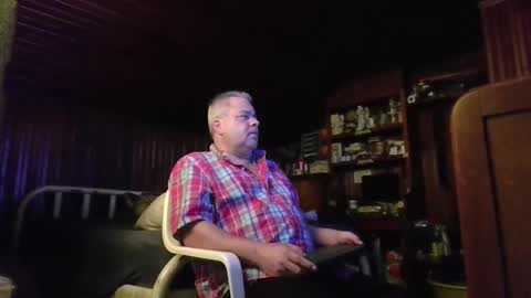 Booshwa online show from October 2025 04:08:01 PM