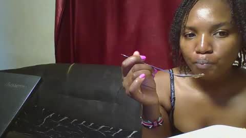 bootie_caramel online show from March 2025 10:45:02 AM