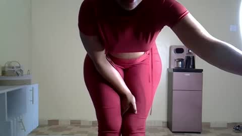 Snapshot of bootieshakess chatting on February 2025 07:33:01 AM bootieshakess online show from February 2025 07:33:01 AM