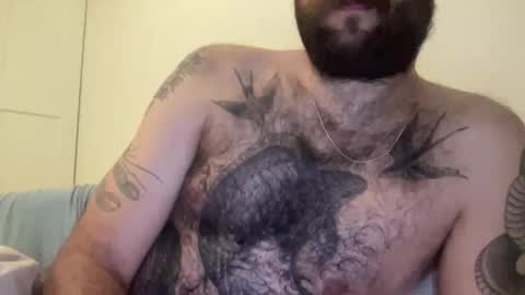 borrelnoot online show from September 2025 03:50:02 AM