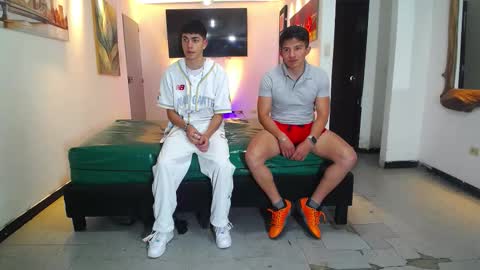 THOMAS AND DAMIAND online show from January 2026 07:06:02 PM