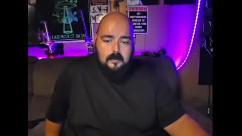 Snapshot of bossdeuce420 chatting on April 2026 02:51:02 AM bossdeuce420 online show from April 2026 02:51:02 AM