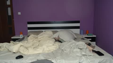 Angel-Boy online show from October 2025 04:39:01 PM