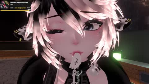 Camila online show from October 2025 02:07:02 PM