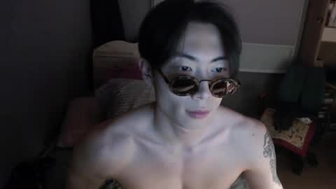 boxman556990 online show from March 2025 01:04:01 PM