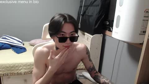 boxman556990 online show from October 2025 07:10:02 PM