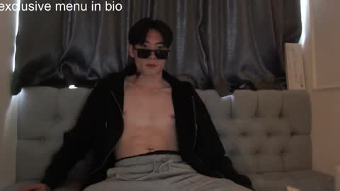 boxman556990 online show from November 2025 02:23:02 AM