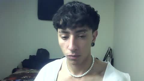 Boy Astro online show from December 2024 12:40:02 PM