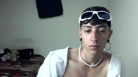 Boy Astro online show from January 2025 04:49:02 PM