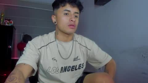 boy_nauthy online show from January 2025 02:22:01 AM