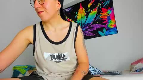 Edward ftm trans queerslave online show from February 2026 11:28:02 AM