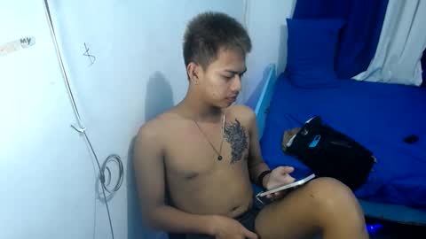 Snapshot of boyax16 chatting on January 2025 01:03:01 PM boyax16 online show from January 2025 01:03:01 PM