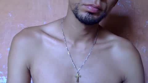Snapshot of boycumlatino21 chatting on October 2025 07:00:01 PM Boy online show from October 2025 07:00:01 PM