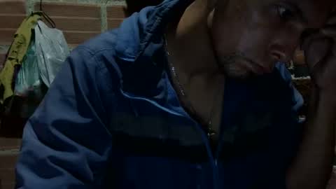 Snapshot of boycumlatino21 chatting on October 2025 03:07:02 AM Boy online show from October 2025 03:07:02 AM