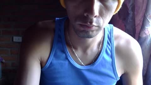 Snapshot of boycumlatino21 chatting on January 2026 10:02:02 PM Boy online show from January 2026 10:02:02 PM