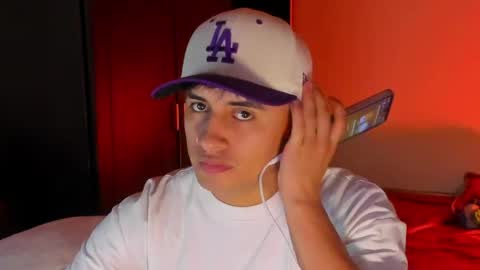 miguel  online show from April 2026 10:33:01 PM