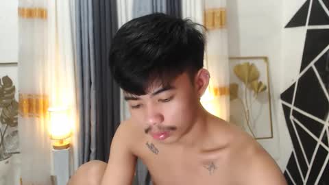 Snapshot of boynextdoor4ux chatting on December 2024 05:26:01 PM HI IM JAMES DONT FORGET GIVE ME THUMBS UP AND JOIN TO MY FANCLUB online show from December 2024 05:26:01 PM