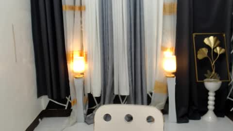 Snapshot of boynextdoor4ux chatting on January 2025 04:48:01 PM HI IM JAMES DONT FORGET GIVE ME THUMBS UP AND JOIN TO MY FANCLUB online show from January 2025 04:48:01 PM