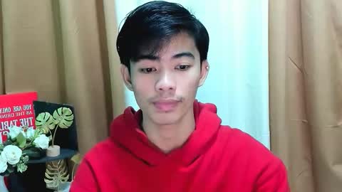 Snapshot of boynextdoor4ux chatting on November 2025 07:36:01 PM HI IM JAMES DONT FORGET GIVE ME THUMBS UP AND JOIN TO MY FANCLUB online show from November 2025 07:36:01 PM