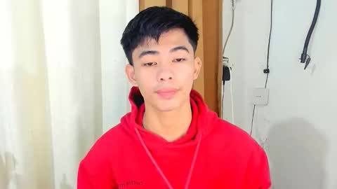 Snapshot of boynextdoor4ux chatting on December 2025 11:23:02 PM HI IM JAMES DONT FORGET GIVE ME THUMBS UP AND JOIN TO MY FANCLUB online show from December 2025 11:23:02 PM