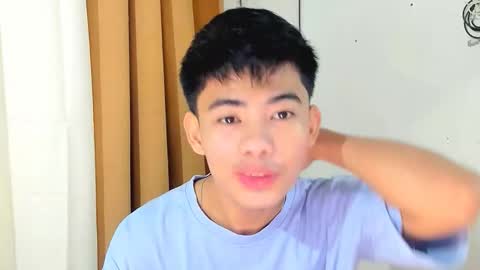 Snapshot of boynextdoor4ux chatting on December 2025 09:02:01 PM HI IM JAMES DONT FORGET GIVE ME THUMBS UP AND JOIN TO MY FANCLUB online show from December 2025 09:02:01 PM