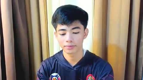 Snapshot of boynextdoor4ux chatting on January 2026 04:06:02 AM HI IM JAMES DONT FORGET GIVE ME THUMBS UP AND JOIN TO MY FANCLUB online show from January 2026 04:06:02 AM