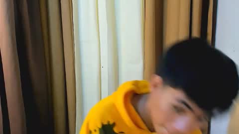 Snapshot of boynextdoor4ux chatting on January 2026 08:30:01 AM HI IM JAMES DONT FORGET GIVE ME THUMBS UP AND JOIN TO MY FANCLUB online show from January 2026 08:30:01 AM