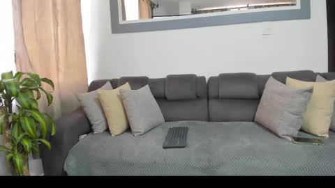 Snapshot of boys_blackandwhite chatting on February 2025 09:01:02 PM boys_blackandwhite online show from February 2025 09:01:02 PM