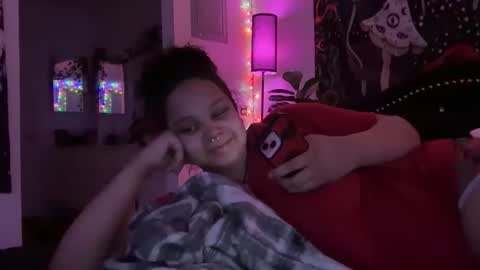 Snapshot of boysdroollx chatting on February 2026 08:59:02 AM Puddin online show from February 2026 08:59:02 AM