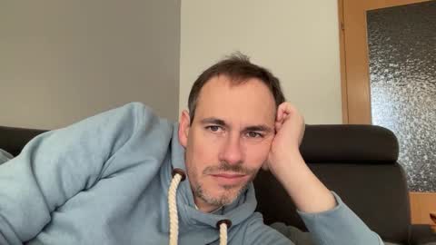 boytoyhh online show from November 2025 01:17:02 PM