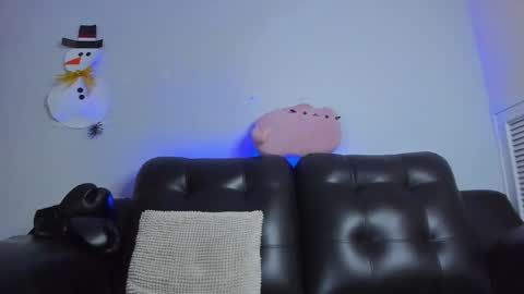 Snapshot of boysweet_boys chatting on January 2025 08:39:01 PM Paul and Max online show from January 2025 08:39:01 PM