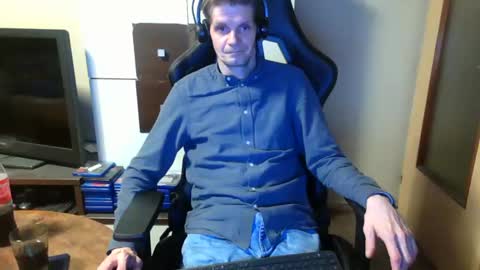 Snapshot of bponie1 chatting on January 2025 11:08:01 PM bponie1 online show from January 2025 11:08:01 PM