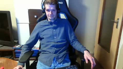 Snapshot of bponie1 chatting on January 2025 10:30:02 PM bponie1 online show from January 2025 10:30:02 PM