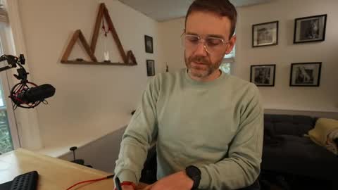 BradBronton online show from April 2026 11:41:01 AM