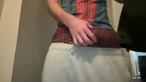 brade30 online show from November 2025 06:57:02 PM