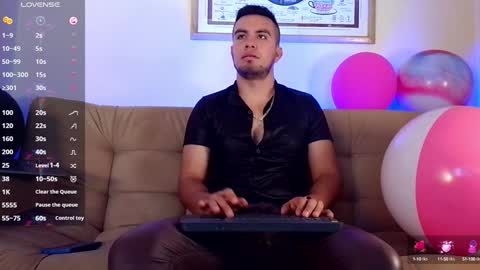 Bradley Colton Independ Model online show from January 2025 04:22:01 PM