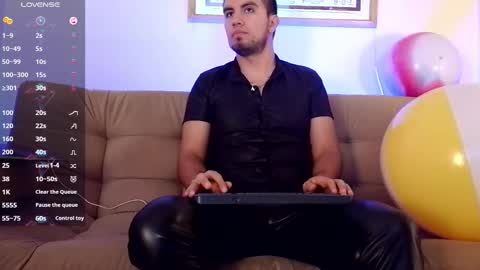 Bradley Colton Independ Model online show from February 2025 04:44:01 PM