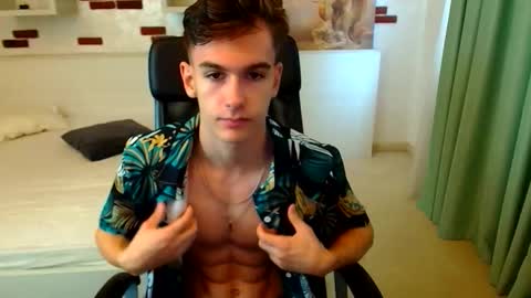 Snapshot of bradyflint chatting on October 2025 11:38:01 AM BradyFlint online show from October 2025 11:38:01 AM