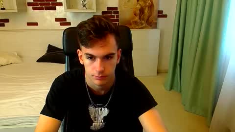 Snapshot of bradyflint chatting on October 2025 06:06:02 AM BradyFlint online show from October 2025 06:06:02 AM