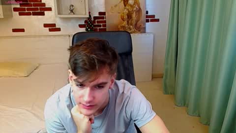 Snapshot of bradyflint chatting on February 2026 06:22:01 AM BradyFlint online show from February 2026 06:22:01 AM