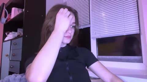 Kate online show from March 2026 05:53:01 PM