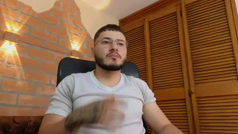 brandon__01 online show from June 2026 07:41:01 PM