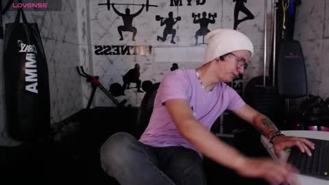 brandon_starkk online show from February 2026 11:58:01 AM